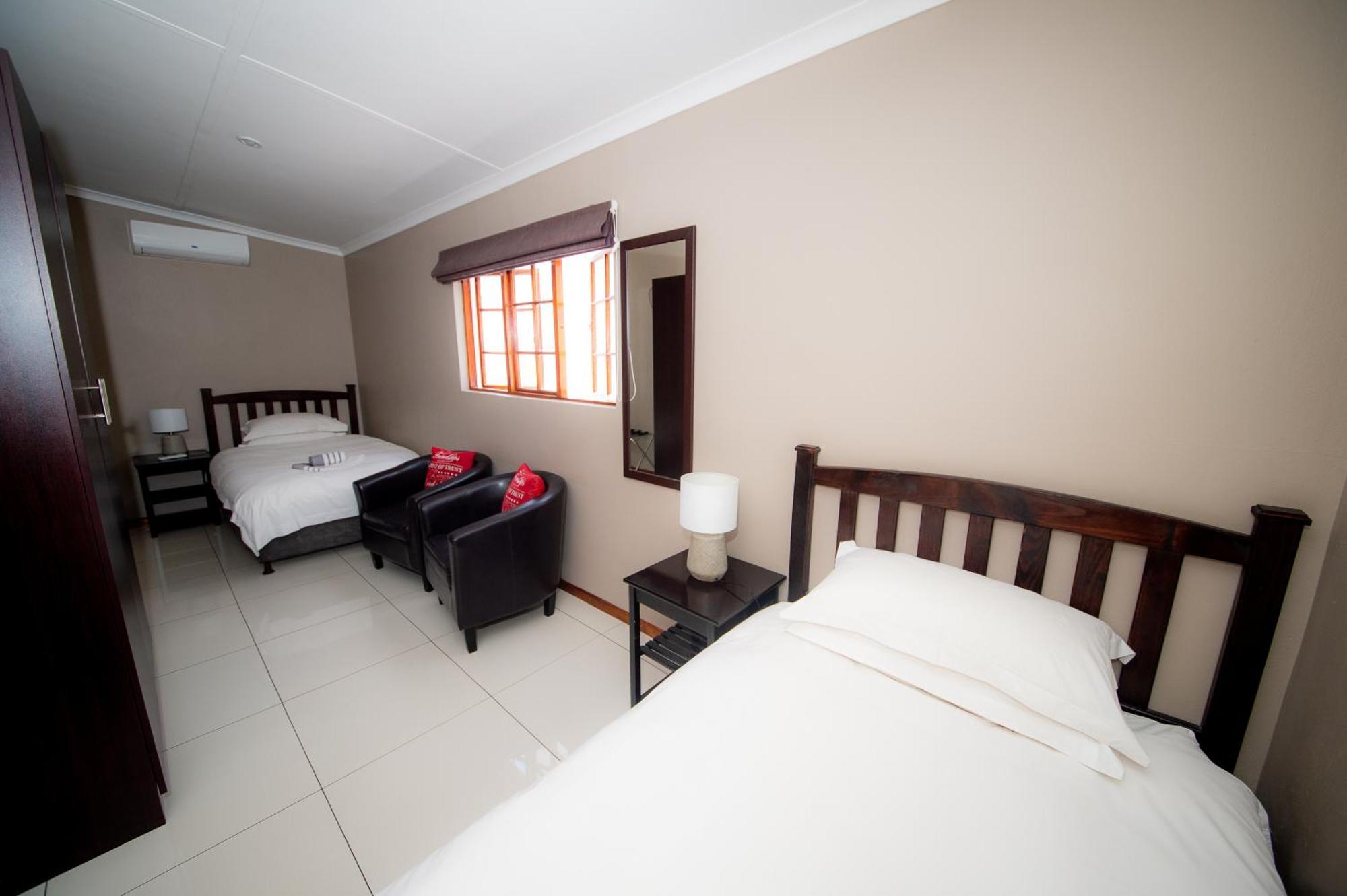 Kleinplasie Guesthouse Springbok Exterior foto